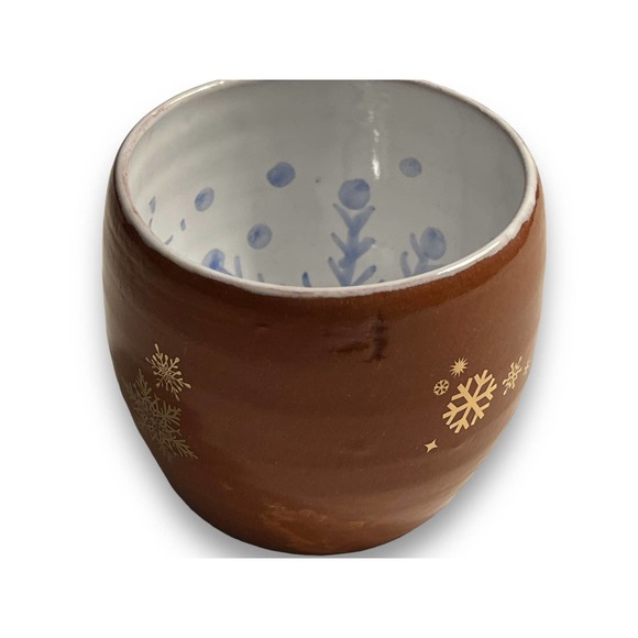 Blue & White Bowl with Snowflakes in Blue and Silver on Terracotta Pottery - Picture 2 of 10